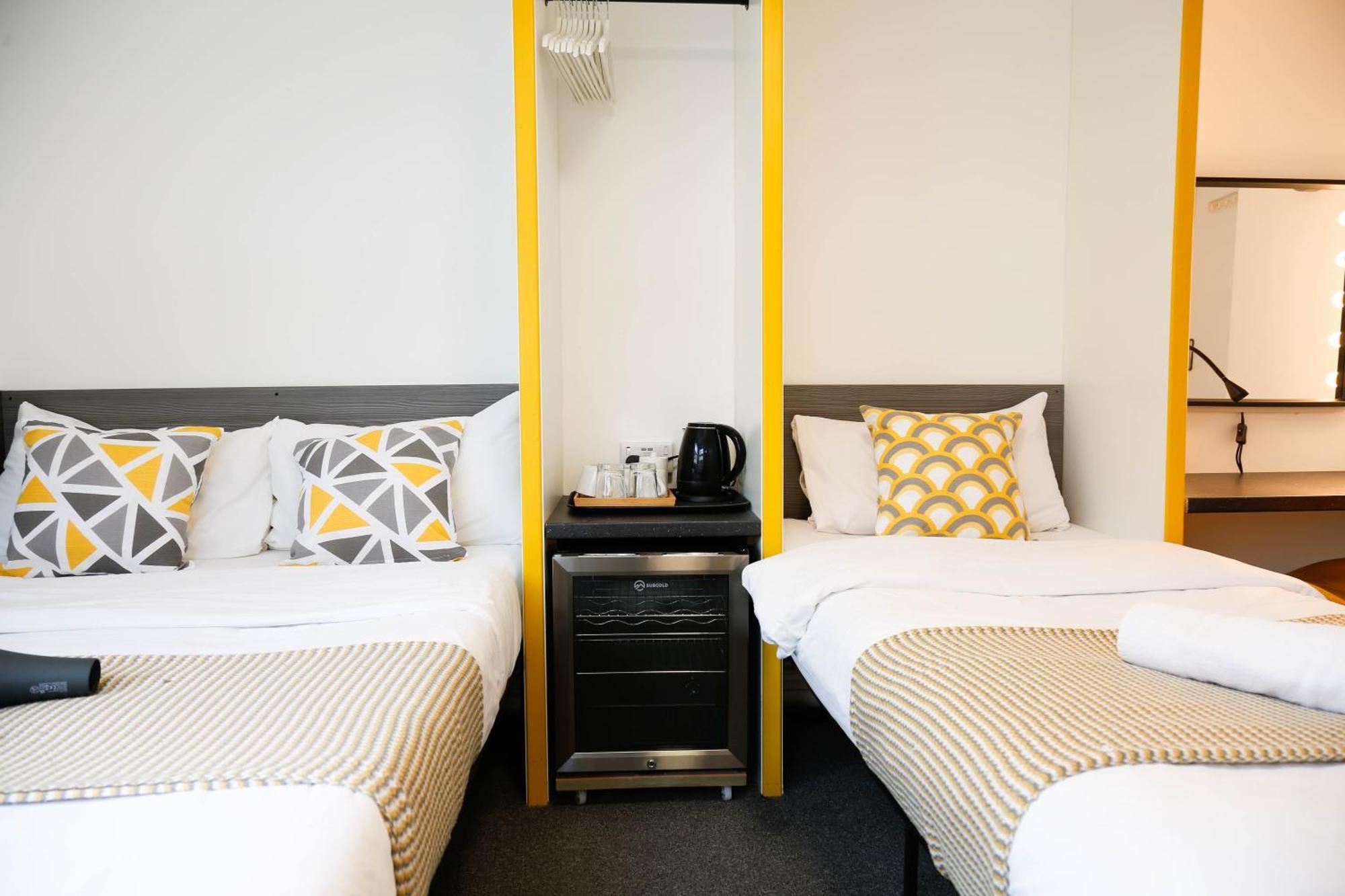 Stylish Rooms 1-Minute Walk To Camden Town Metro, Shops, Cafes, Bars & Restaurants With Shared Bathrooms Лондон Екстер'єр фото